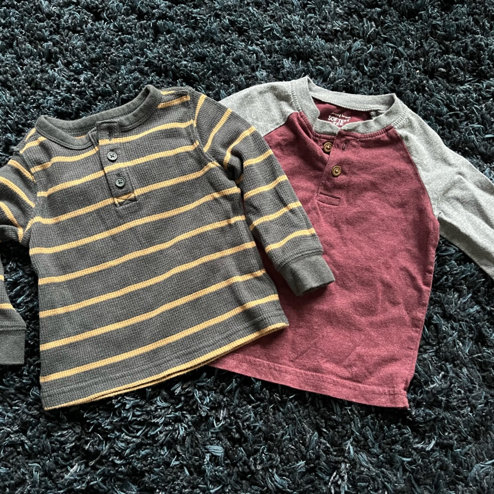Old Navy Kids Long Sleeve Striped Gray and Yellow Tee & Maroon Gray Raglan